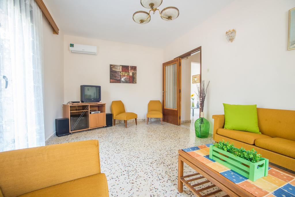 Country House Pastida الغرفة الصورة